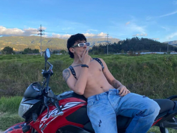 CamilloGuzmn webcam model stream image