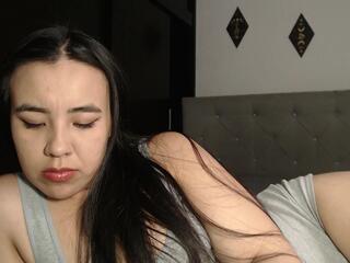 Abril Newton webcam model stream image