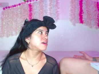 zoe_axel1 webcam chaturbate model stream image