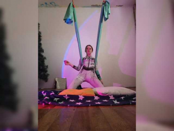 MECRISTAL webcam model stream image