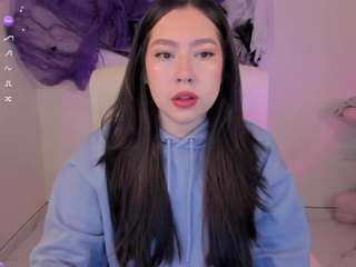 bubble-gum webcam model stream image