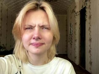Rosaline Mynatt webcam model stream image