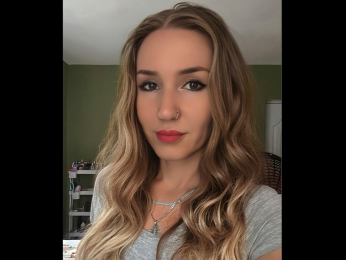 AnaAlvarez webcam model stream image