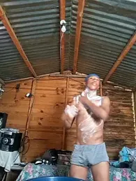 Peterveero12 webcam model stream image