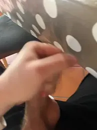 hannes256102 webcam model stream image