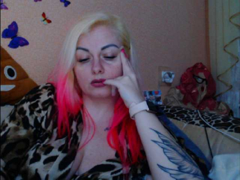 LazyPussy webcam model stream image
