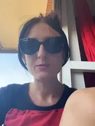 LolloLara91 webcam stripchat model stream image