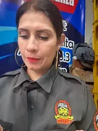 Alysson-- webcam model stream image