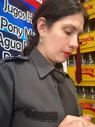 Alysson-- webcam model stream image