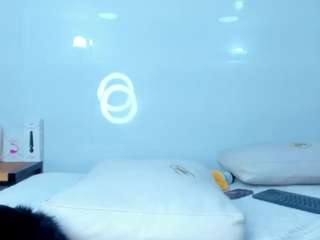 zenda-evans webcam camsoda model stream image