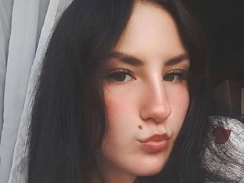SadeLanden webcam model stream image