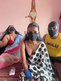 Payal_143 webcam stripchat model stream image