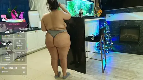 Layla- webcam model stream image