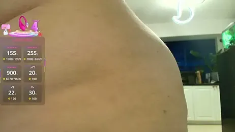 Layla- webcam stripchat model stream image