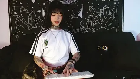 Isabella__dark webcam stripchat model stream image