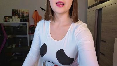 TinniAngel webcam model stream image