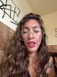 Amani_thewolf webcam model stream image