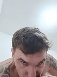 Kavalao12 webcam model stream image