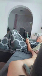 Toti1972 webcam model stream image