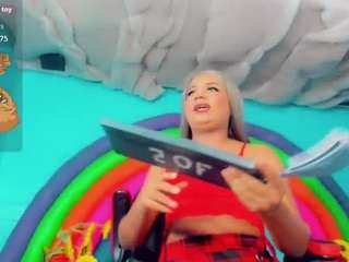 mayka-brunette01 webcam camsoda model stream image