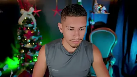 Aaronfox_x webcam model stream image