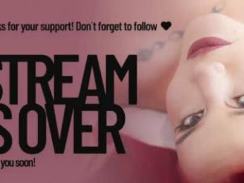 anne_julienne webcam model stream image