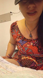 hotcurvi1 webcam model stream image