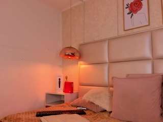 eva-beluccii webcam camsoda model stream image