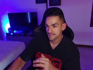 Patrick Stonne webcam model stream image