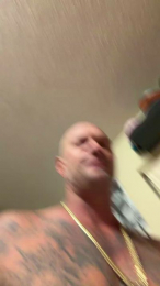 Throupleslust webcam model stream image