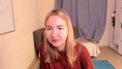 AlesiaTrench webcam model stream image