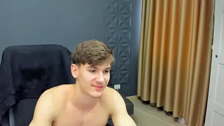 BradyFlint webcam model stream image