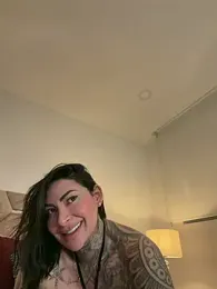 Iam_Annii webcam model stream image