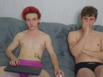 pupsenish webcam model stream image