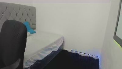 _1Dereck webcam model stream image