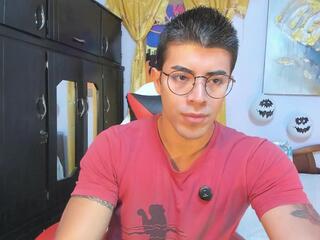 Alastor Grey webcam model stream image