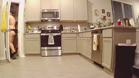 Strong_Bear89 webcam model stream image