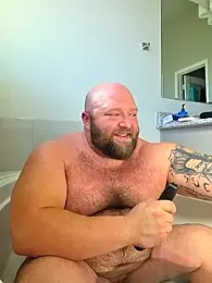Strong_Bear89 webcam model stream image