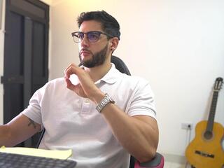 Saimon Jordan webcam flirt4free model stream image