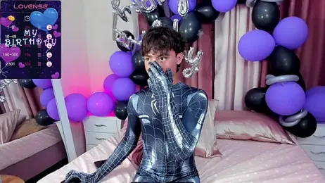 Honeymoon_sariel webcam model stream image