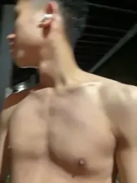 Benson18y webcam stripchat model stream image