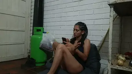 valeriaswang_Lucas webcam model stream image