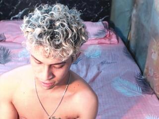 Alisson Pereira webcam model stream image