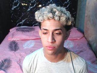 Alisson Pereira webcam model stream image