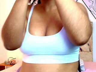 Reachel Campell webcam model stream image