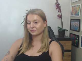 ericalust webcam model stream image