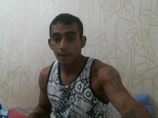 Lyam Lovers webcam model stream image
