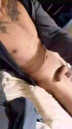 Kilos_ webcam model stream image