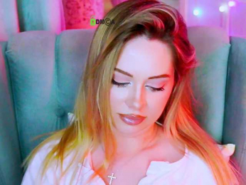 -ANN webcam bongacams model stream image