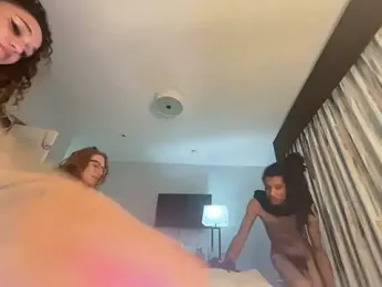 sapphireskie webcam model stream image